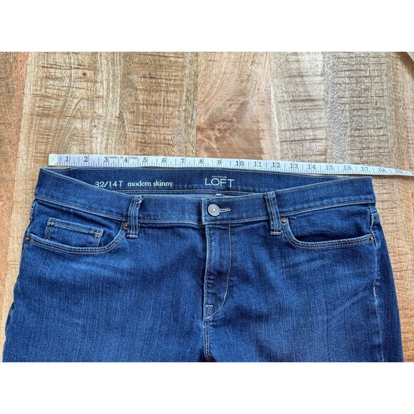 Loft Women's Mid Rise Modern Skinny Jeans Dark Wash Classic Size 32/14 - Picture 7 of 9